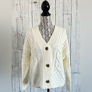 Dex Cream Knit Cardigan EUC